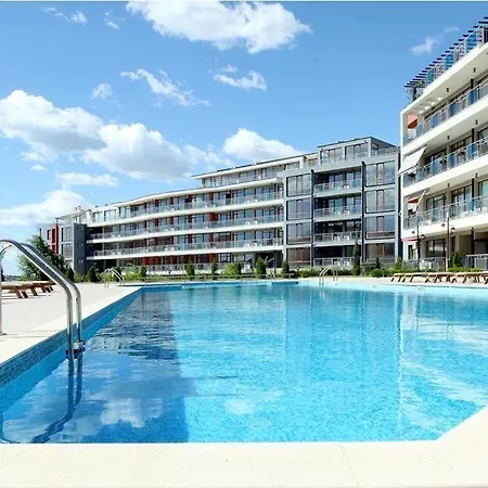 Apartment Sun Wave Deluxe Sea View